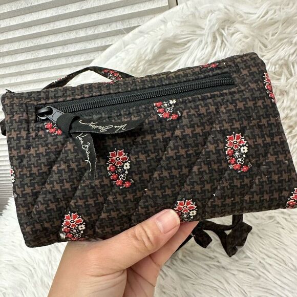 Vera Bradley 3 Piece Assorted Lot Mini wallets & Foldable Crossbody Bag Retired - Picture 10 of 11